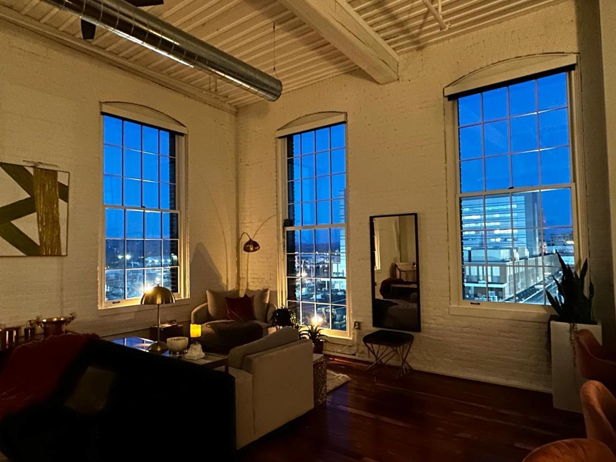 2Br 2Br Le Chateau 505 Lux Penthouse In A Historic Building 尤蒂卡 外观 照片